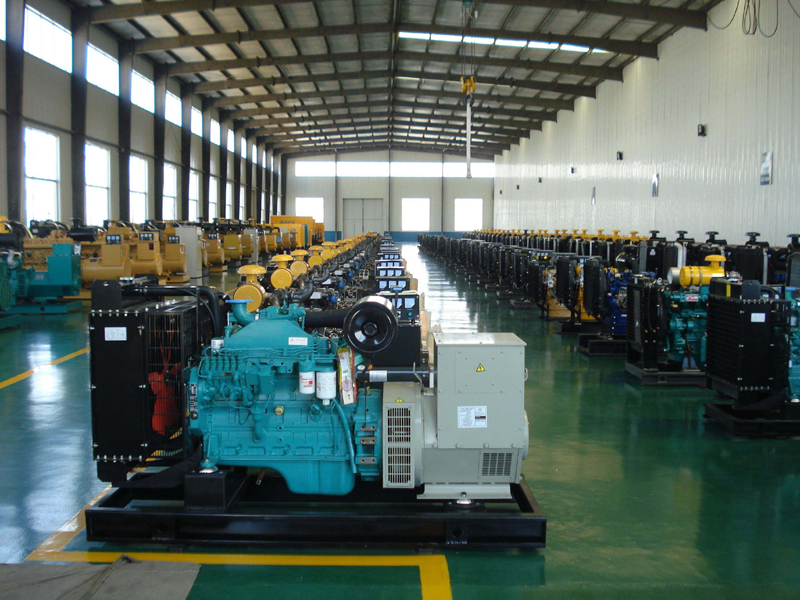 兴山租赁发电机-柴油发电机组冒蓝烟、冒黑烟、冒白烟故障分析