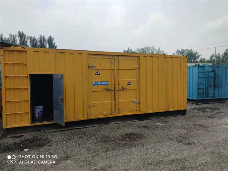 兴山200KW柴油发电机组需要配备什么型号的电缆线？