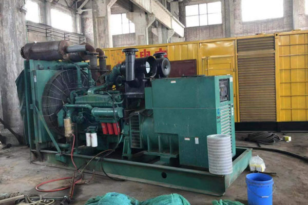 兴山发电机组的空气滤清器应该如何保养？