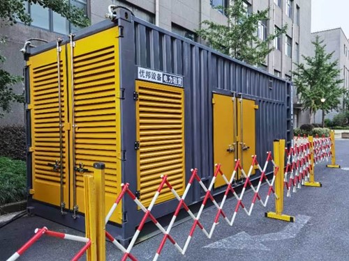 兴山如何使用转速表检查发动机的转速？