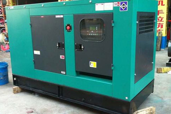 兴山如何检查机油的使用时间？